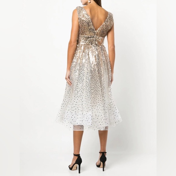 Gorgeous Sparkly Marchesa Notte Gold Sequin V Neck Midi Dress Size 4 NWT Luxury - Picture 3 of 9